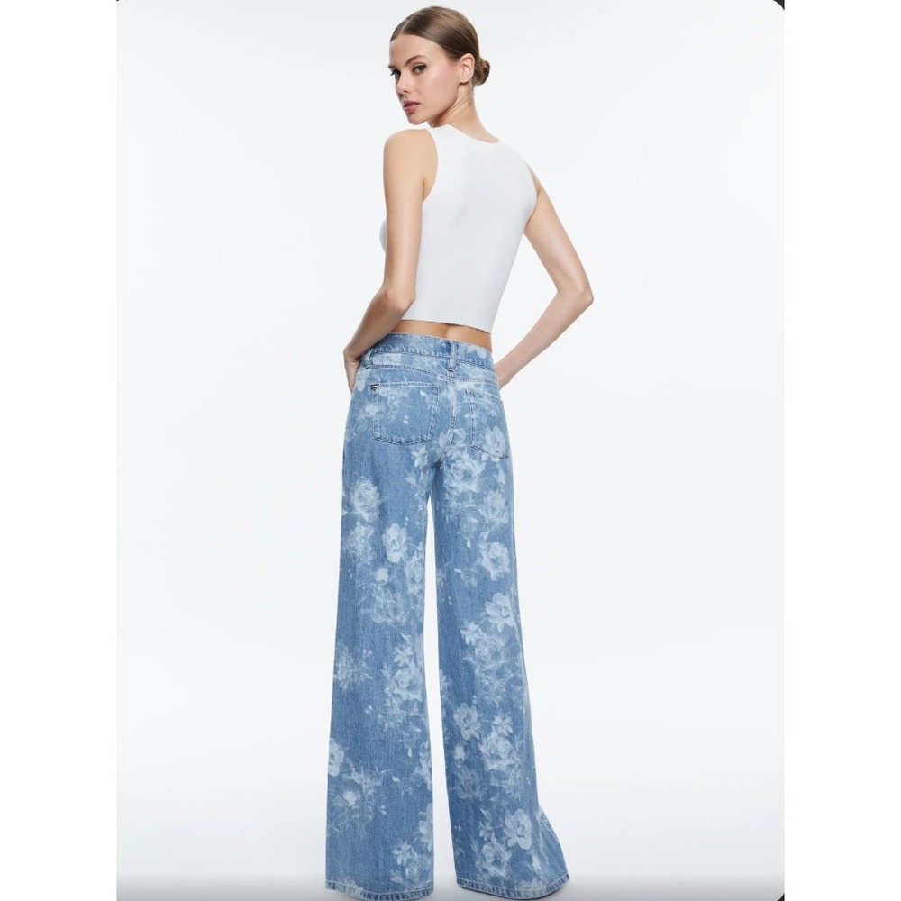 Alice + Olivia Trish Low Rise Baggy Jeans | Floral Rose Print | Denim | Size 26 - Picture 4 of 9
